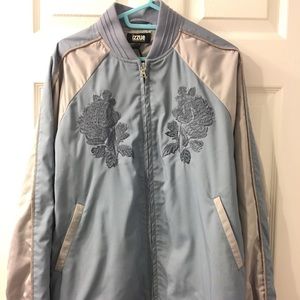 Izzue jacket